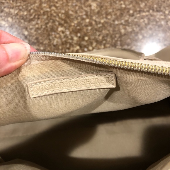 Victoria’s Secret Bag - Picture 8 of 10